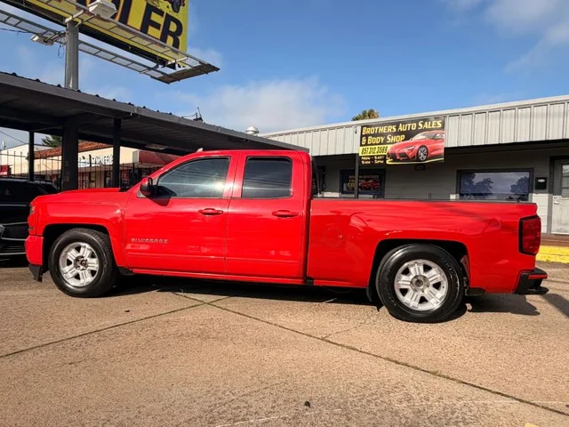 SEMINUEVOS CHEVROLET Silverado 1500 Double Cab a Estados en autogozo