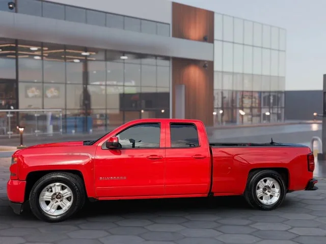 SEMINUEVOS CHEVROLET Silverado 1500 Double Cab a Estados en autogozo