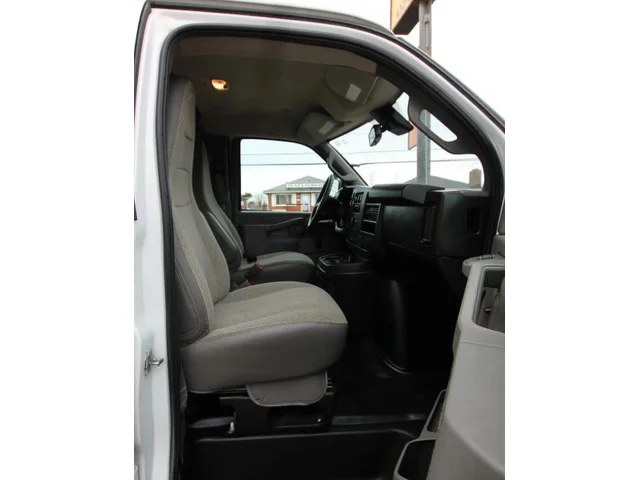 SEMINUEVOS CHEVROLET Express 2500 Cargo a Estados en autogozo