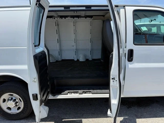 SEMINUEVOS CHEVROLET Express 2500 Cargo a Estados en autogozo