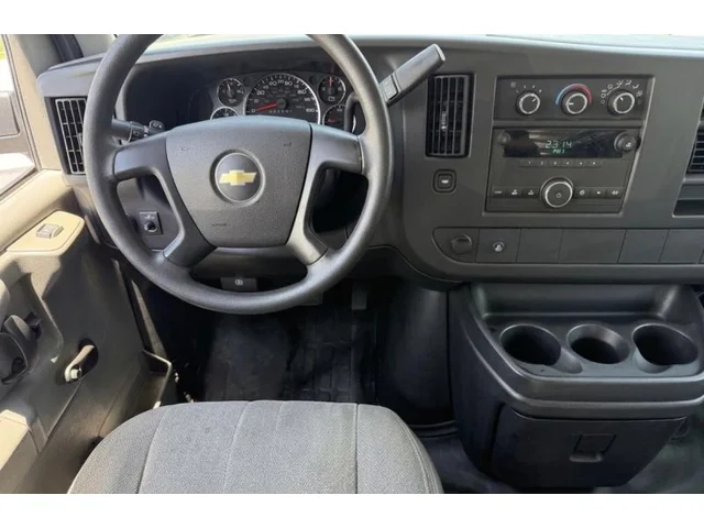 SEMINUEVOS CHEVROLET Express 2500 Cargo a Estados en autogozo