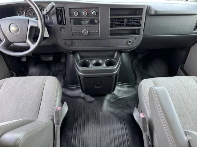 SEMINUEVOS CHEVROLET Express 2500 Cargo a Estados en autogozo