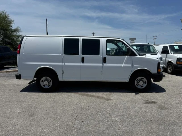 SEMINUEVOS CHEVROLET Express 2500 Cargo a Estados en autogozo