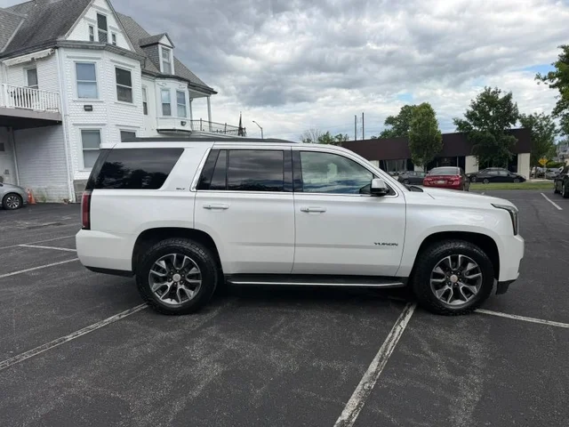 SEMINUEVOS GMC Yukon a Estados en autogozo