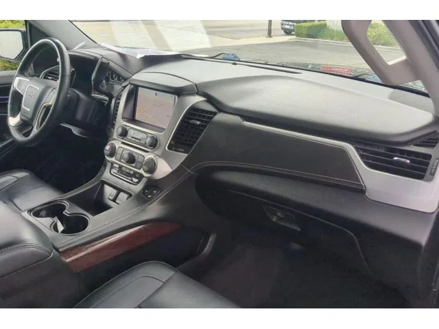 SEMINUEVOS GMC Yukon XL a Estados en autogozo