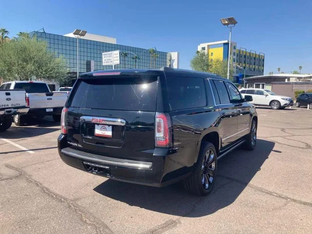 SEMINUEVOS GMC Yukon XL at Prime Dealer LLC in Mesa