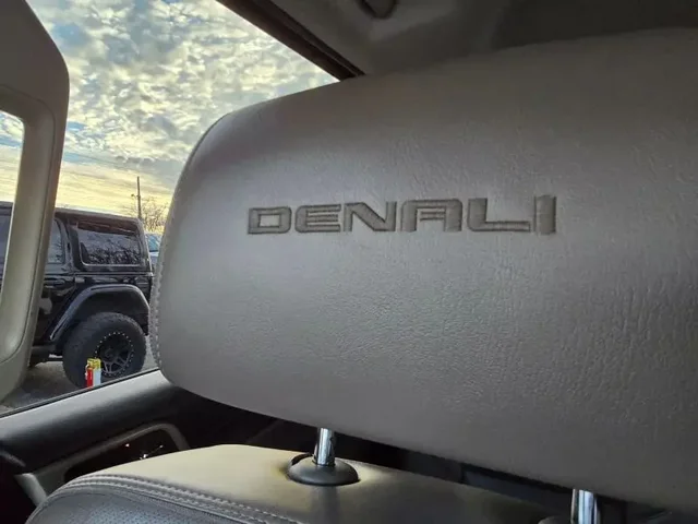SEMINUEVOS GMC Yukon XL a Estados en autogozo
