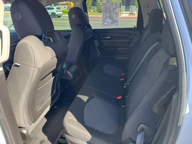 SEMINUEVOS CHEVROLET Traverse a Estados en autogozo