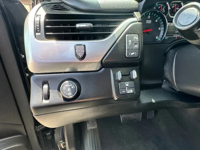SEMINUEVOS CHEVROLET Suburban at Prime Dealer LLC in Mesa
