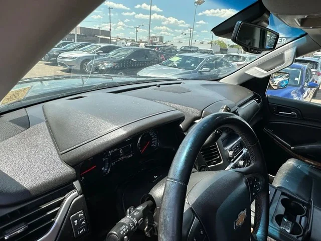 SEMINUEVOS CHEVROLET Suburban at Prime Dealer LLC in Mesa