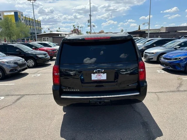 SEMINUEVOS CHEVROLET Suburban at Prime Dealer LLC in Mesa