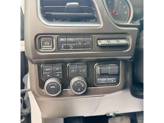 SEMINUEVOS CHEVROLET Suburban a Estados en autogozo