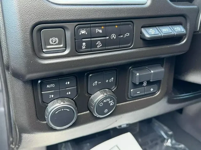 SEMINUEVOS CHEVROLET Suburban a Estados en autogozo