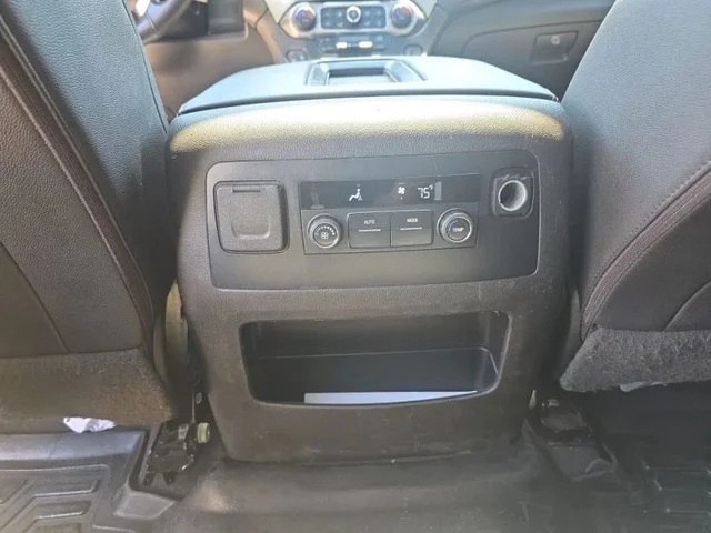 SEMINUEVOS CHEVROLET Suburban a Estados en autogozo