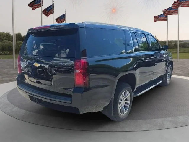 SEMINUEVOS CHEVROLET Suburban a Estados en autogozo