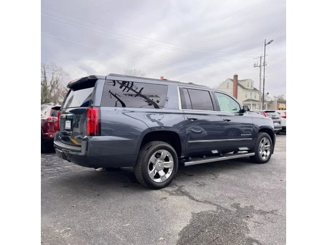 SEMINUEVOS CHEVROLET Suburban a Estados en autogozo