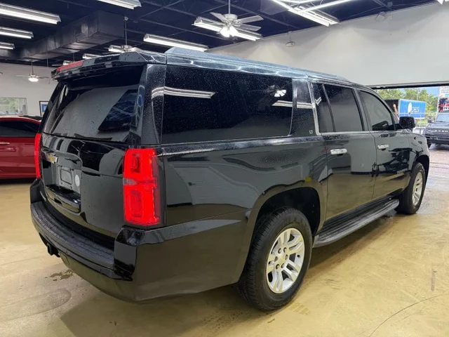 SEMINUEVOS CHEVROLET Suburban a Estados en autogozo