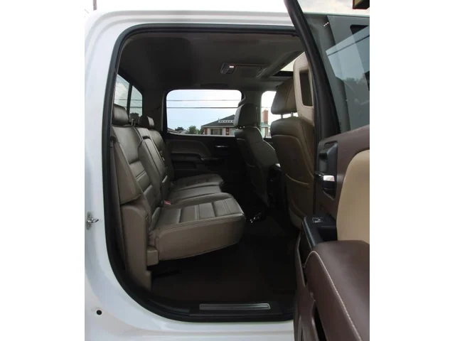 SEMINUEVOS GMC Sierra 3500 HD Crew Cab a Estados en autogozo
