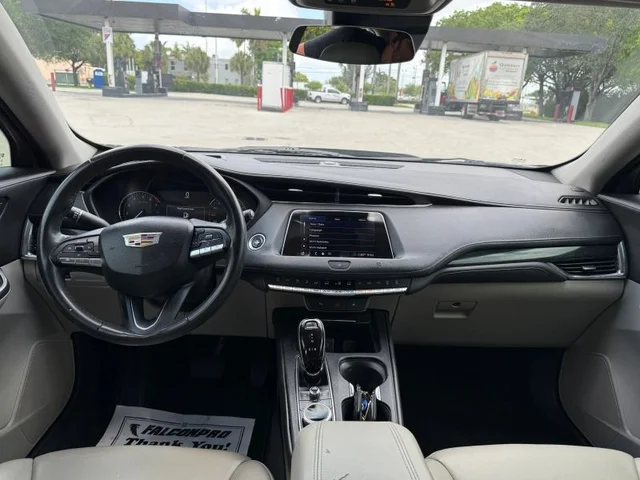 SEMINUEVOS CADILLAC XT4 a Estados en autogozo