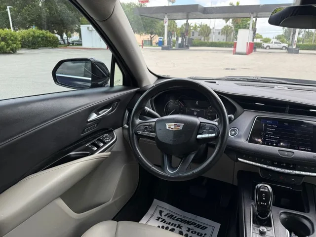SEMINUEVOS CADILLAC XT4 a Estados en autogozo