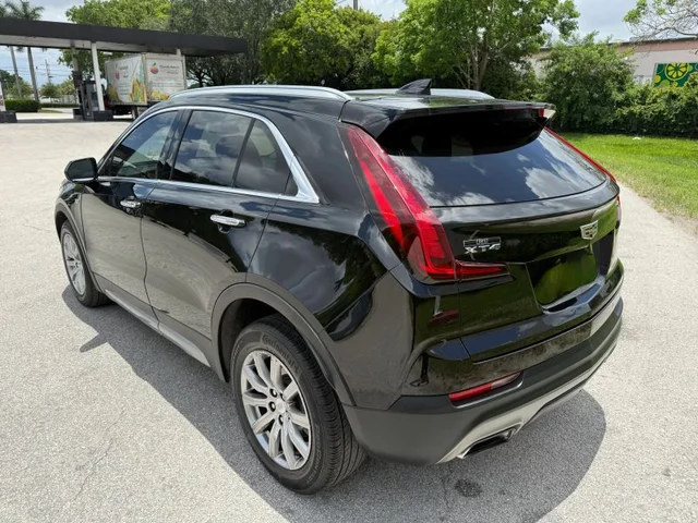 SEMINUEVOS CADILLAC XT4 a Estados en autogozo