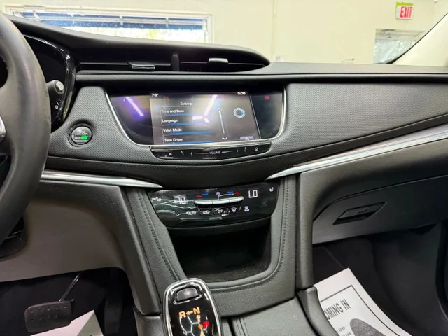 SEMINUEVOS CADILLAC XT5 a Estados en autogozo