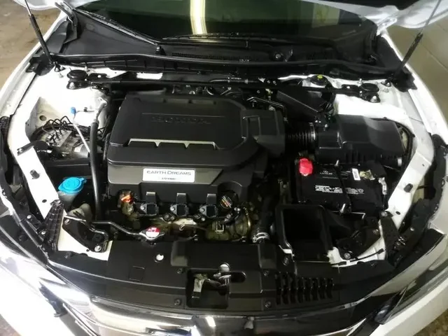 SEMINUEVOS HONDA Accord a Estados en autogozo