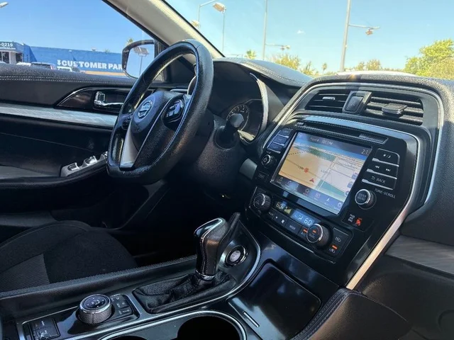 SEMINUEVOS NISSAN Maxima at Prime Dealer LLC in Mesa