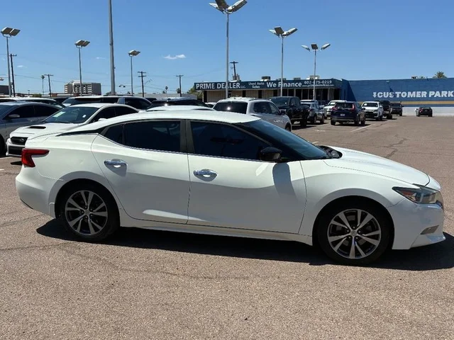 SEMINUEVOS NISSAN Maxima at Prime Dealer LLC in Mesa