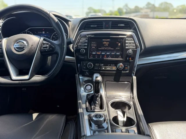 SEMINUEVOS NISSAN Maxima a Estados en autogozo