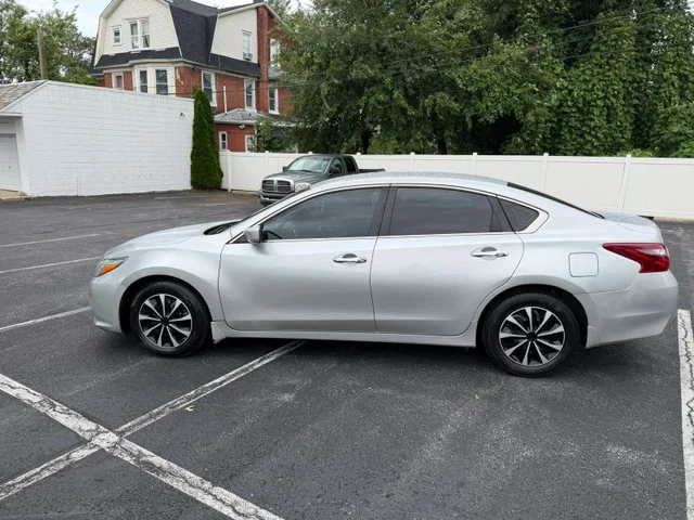 SEMINUEVOS NISSAN Altima a Estados en autogozo