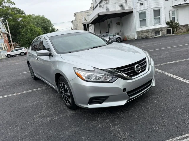 SEMINUEVOS NISSAN Altima a Estados en autogozo