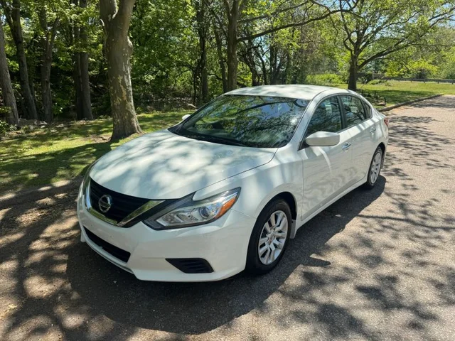 SEMINUEVOS NISSAN Altima a Estados en autogozo