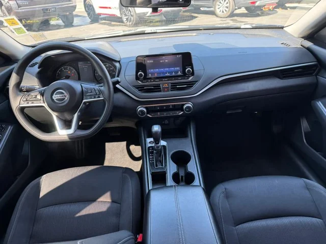 SEMINUEVOS NISSAN Altima a Estados en autogozo