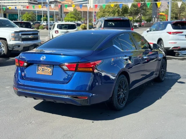 SEMINUEVOS NISSAN Altima a Estados en autogozo