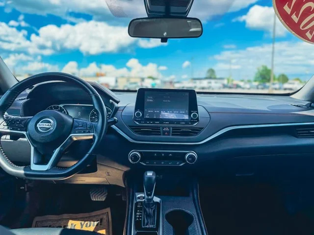 SEMINUEVOS NISSAN Altima a Estados en autogozo