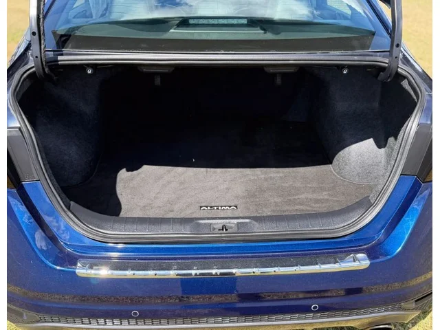 SEMINUEVOS NISSAN Altima a Estados en autogozo