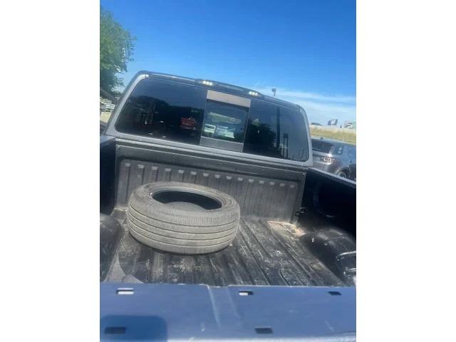 SEMINUEVOS NISSAN Titan Crew Cab a Estados en autogozo