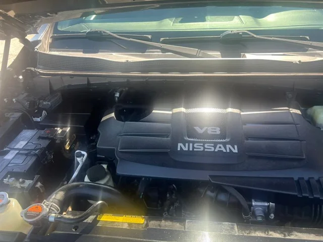 SEMINUEVOS NISSAN Titan Crew Cab a Estados en autogozo