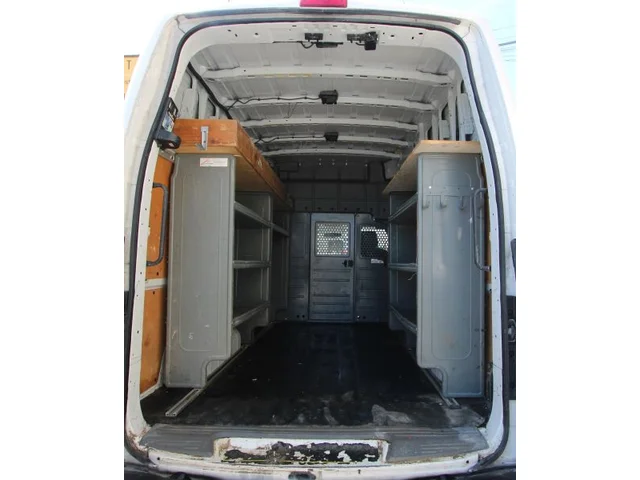 SEMINUEVOS NISSAN NV2500 HD Cargo a Estados en autogozo