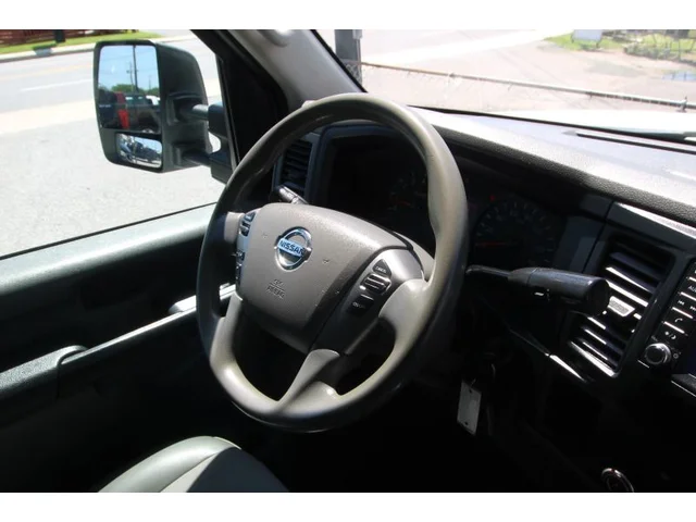 SEMINUEVOS NISSAN NV2500 HD Cargo a Estados en autogozo