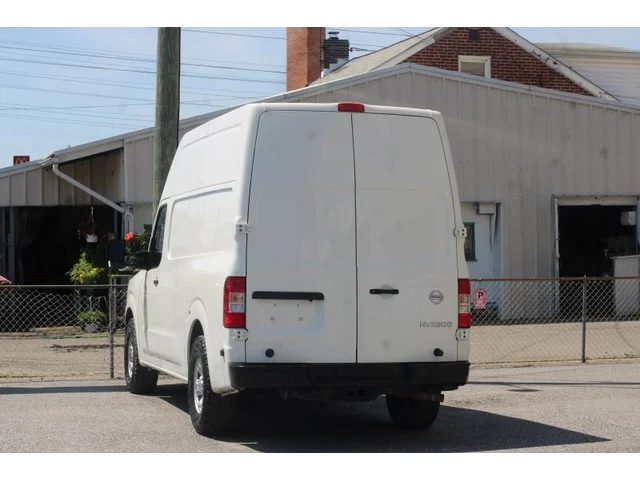 SEMINUEVOS NISSAN NV2500 HD Cargo a Estados en autogozo