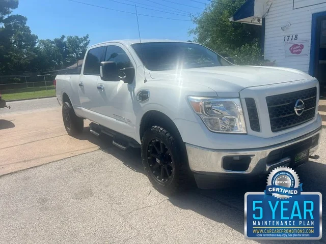 SEMINUEVOS NISSAN TITAN XD Crew Cab a Estados en autogozo