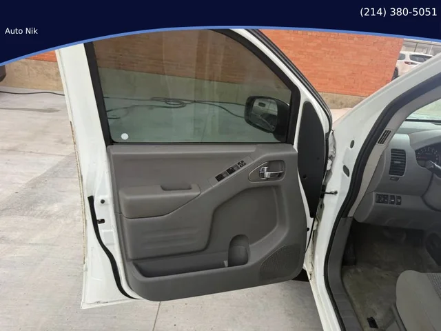 SEMINUEVOS NISSAN Frontier Crew Cab a Estados en autogozo