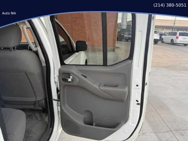 SEMINUEVOS NISSAN Frontier Crew Cab a Estados en autogozo