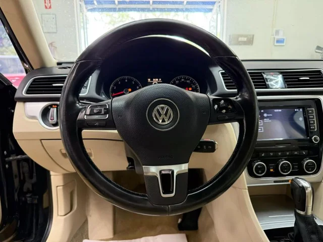 SEMINUEVOS VOLKSWAGEN Passat a Estados en autogozo