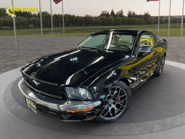SEMINUEVOS FORD Mustang a Estados en autogozo Vehicle Image