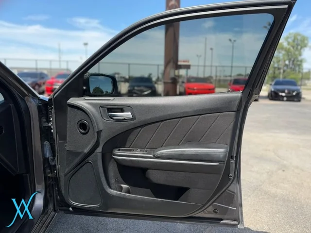 SEMINUEVOS DODGE Charger a Estados en autogozo