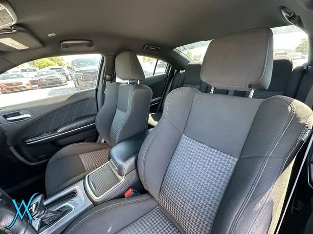 SEMINUEVOS DODGE Charger a Estados en autogozo