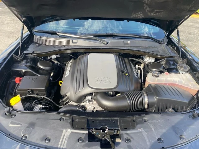 SEMINUEVOS DODGE Charger a Estados en autogozo